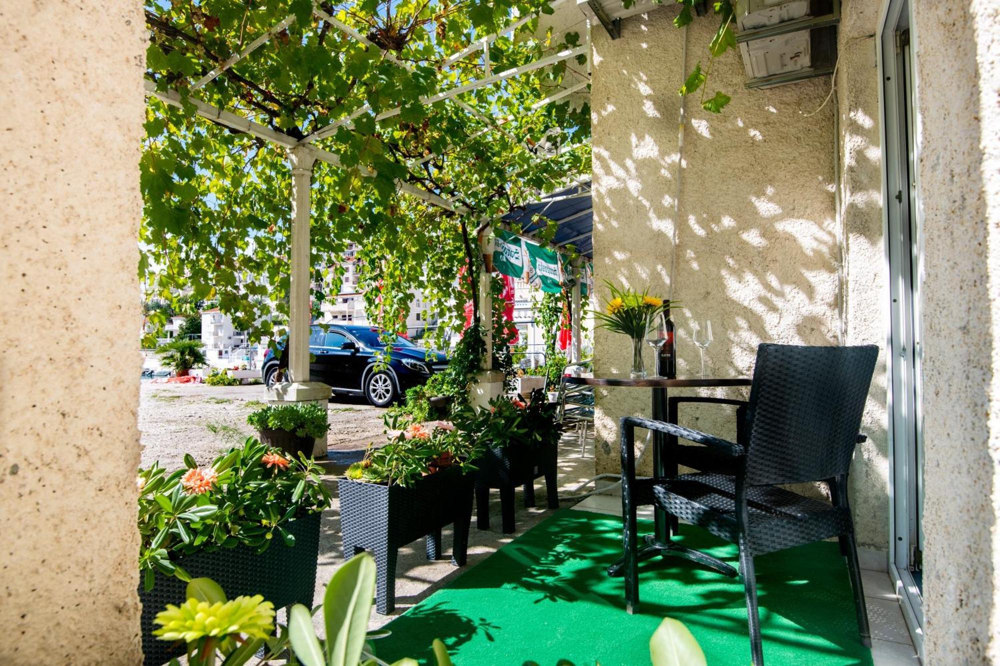 Apartments Matej Neum Cameră foto